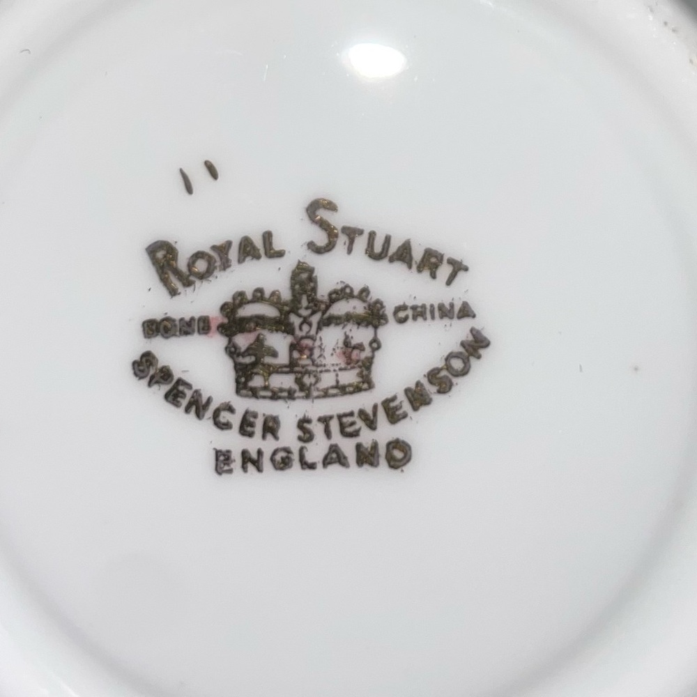 Royal Stuart Spencer Stevenson Harlequin Cups And Saucers  Burgandy - Picture 6 of 7